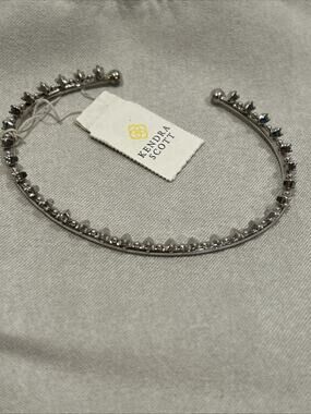NWT Kendra Scott Codi cuff pinch bracelet silver tone crown